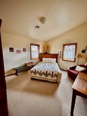 Lodge Room 2