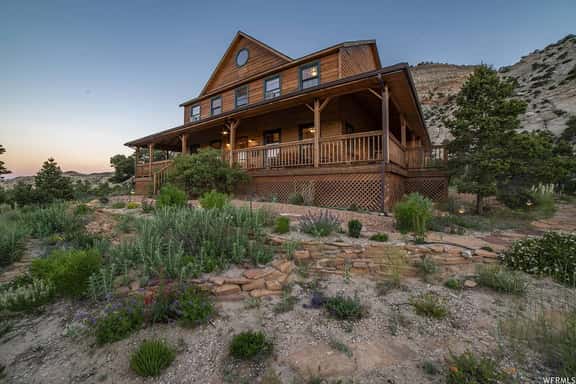 Lodge - Image 1