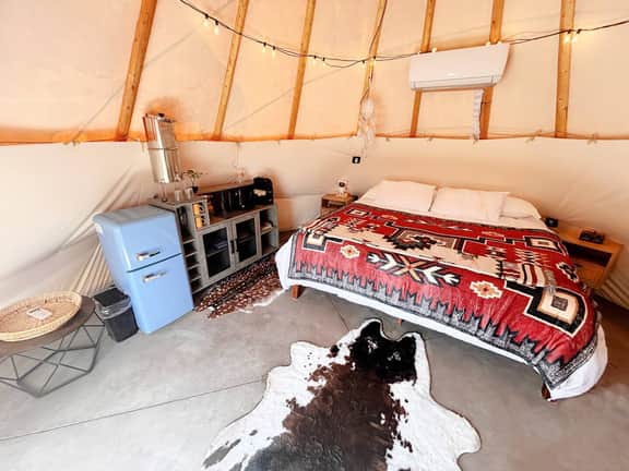 Native American Bison Tipi - Image 4