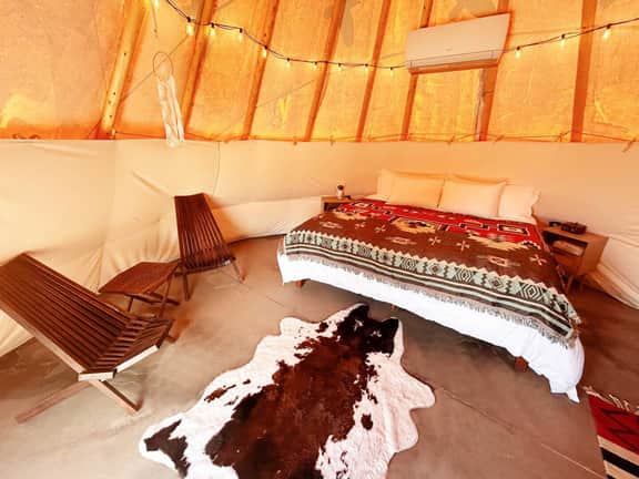 Native American Bear Tipi - Image 4